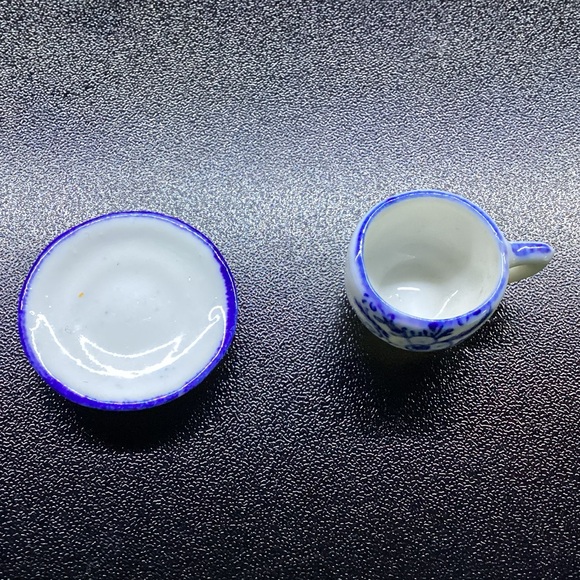 Unknown Brand Miniature Ceramic Tea Set - Picture 3 of 7